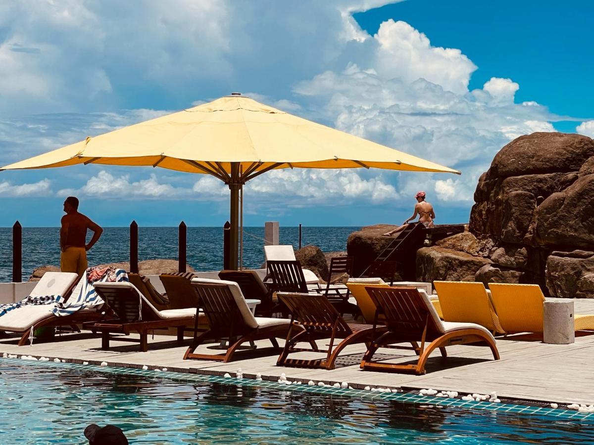 אונה ואטונה Thaproban Pavilion Resort And Spa מראה חיצוני תמונה