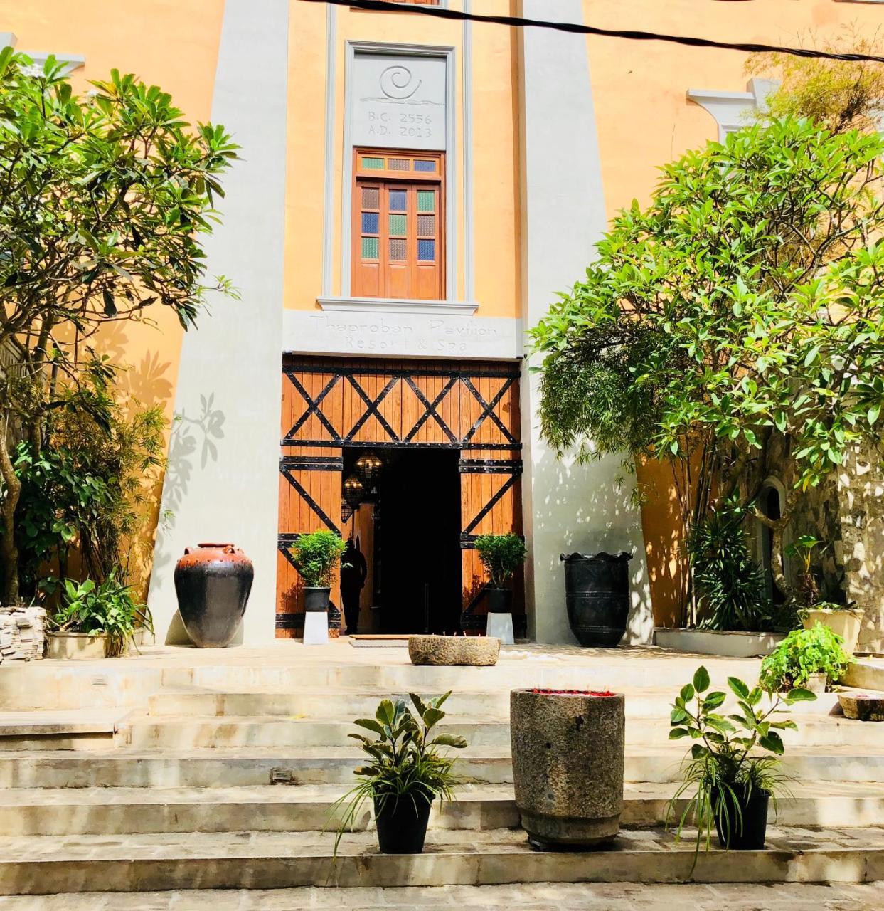 אונה ואטונה Thaproban Pavilion Resort And Spa מראה חיצוני תמונה