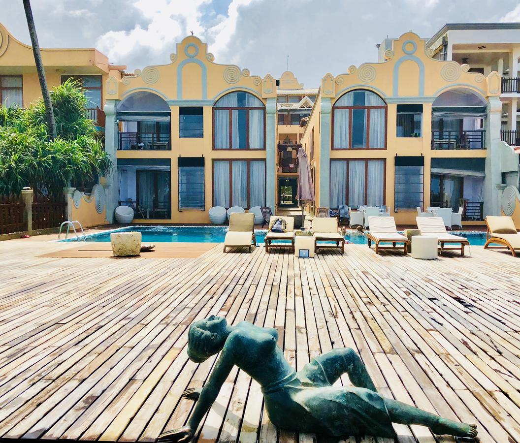 אונה ואטונה Thaproban Pavilion Resort And Spa מראה חיצוני תמונה