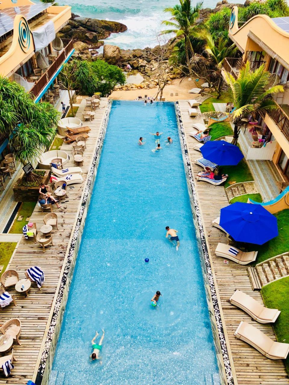 אונה ואטונה Thaproban Pavilion Resort And Spa מראה חיצוני תמונה