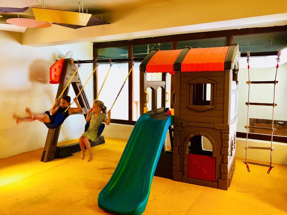 אונה ואטונה Thaproban Pavilion Resort And Spa מראה חיצוני תמונה