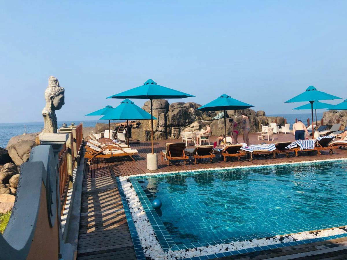 אונה ואטונה Thaproban Pavilion Resort And Spa מראה חיצוני תמונה